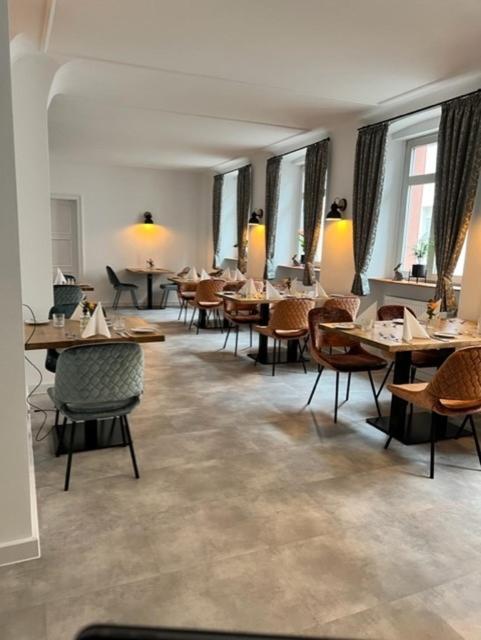 Hotel Rhodter Adler Rhodt unter Rietburg Ngoại thất bức ảnh